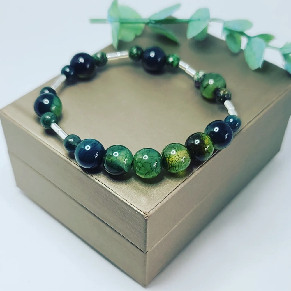 Green agate bracelet